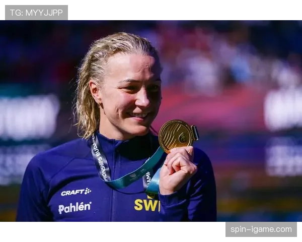 鲍比·芬克入选国际游泳名人堂：奥运传奇永载史册