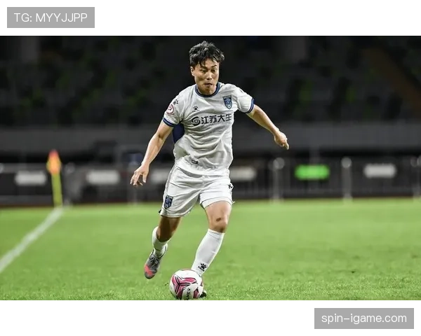 法马中场组织核心发力，助球队实现突破，新赛季表现备受期待