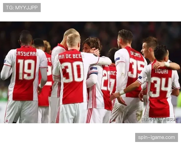 格罗宁根锋线爆发助球队豪取连胜，状态强势回暖